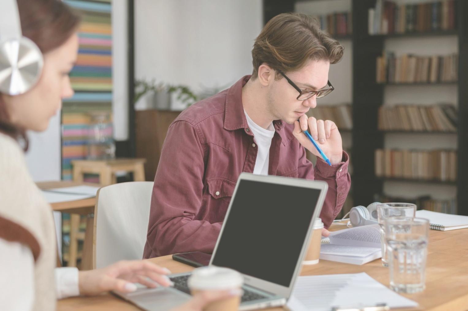Moment de réflexion sur la gestion financière familiale